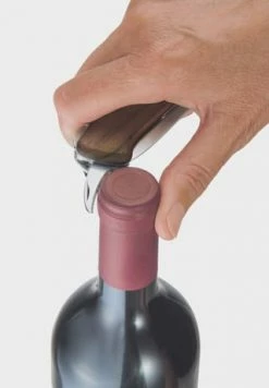 VICTORINOX Korkenzieher "Wein Master", Nussbaum, 13 Cm -Deutschland karaffen-kruege Verkäufe 2024 unnamed file 873